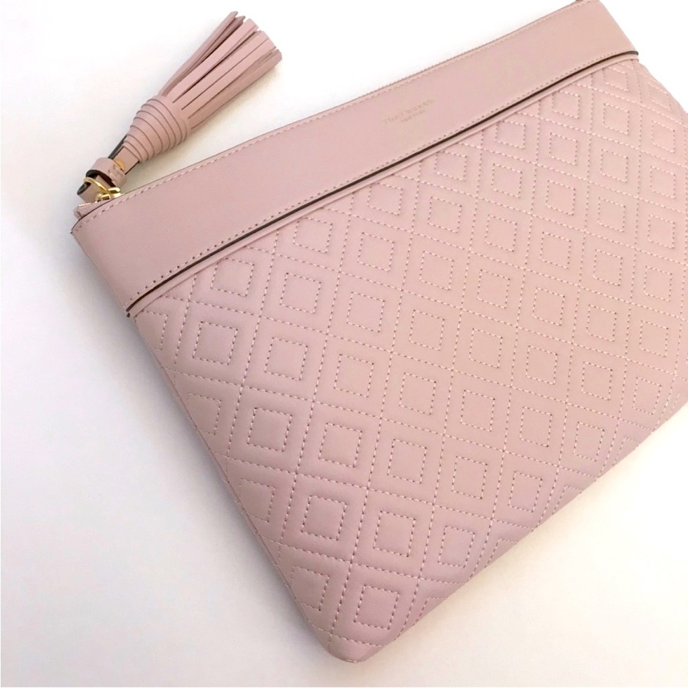 Tory Burch Fleming Medium Pouch in Shell Pink - Picture 3 of 10